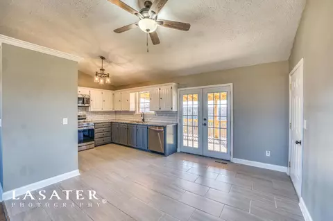 10711 Devore Dr, Harrison, AR 72601 photo 6