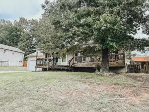 1007 Lilly St, Harrison, AR 72601 photo 3
