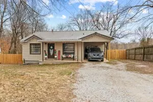 423 N 3rd St, Harrison, AR 72601