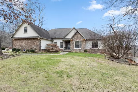 5214 Shadow Ridge Ln, Harrison, AR 72601