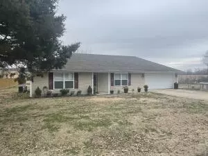 519 S School St, Gassville, AR 72635