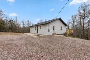 4644 Marble Dr, Harrison, AR 72601 photo 2
