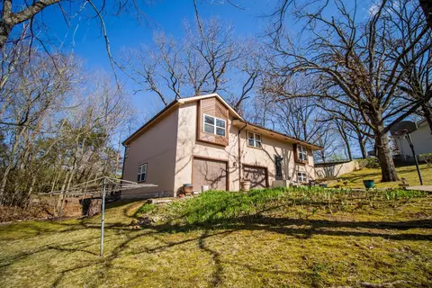 Exterior - 124 Rose Oneill Dr, Branson, MO 65616 photo 3 of 8
