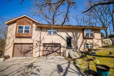 124 Rose Oneill Dr, Branson, MO 65616