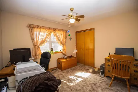 Bedroom - 124 Rose Oneill Dr, Branson, MO 65616 photo 4 of 7