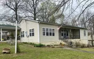 200 N Highland St, Harrison, AR 72601