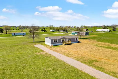 8597 Trail Dr, Harrison, AR 72601 photo 2