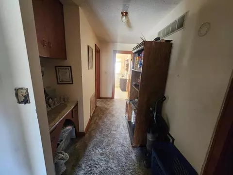 Entry Way - 224 May St, Harrison, AR 72601 photo 2 of 2