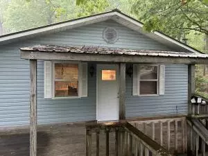 137 Nc 8565, Deer, AR 72628