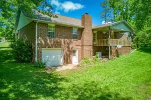 1702 Leonard St, Harrison, AR 72601 photo 3