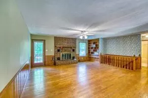 1702 Leonard St, Harrison, AR 72601 photo 8