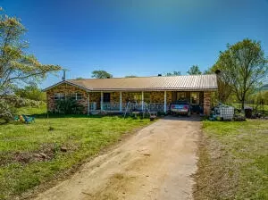 136 Nc 4301, Hasty, AR 72640