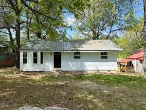 3705 Hill Ave, Harrison, AR 72601