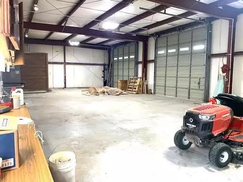 609 E Main St, Flippin, AR 72634 photo 17