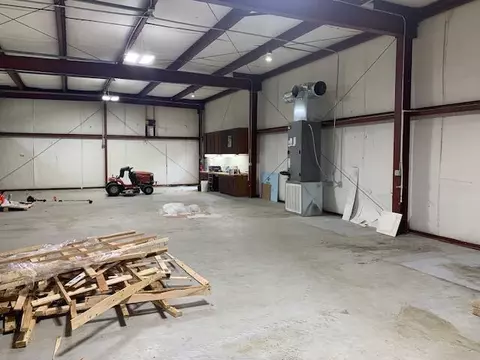 609 E Main St, Flippin, AR 72634 photo 18