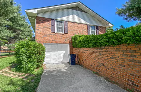 102 Chickadee St, Harrison, AR 72601 photo 5