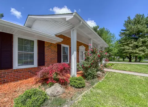 102 Chickadee St, Harrison, AR 72601 photo 2