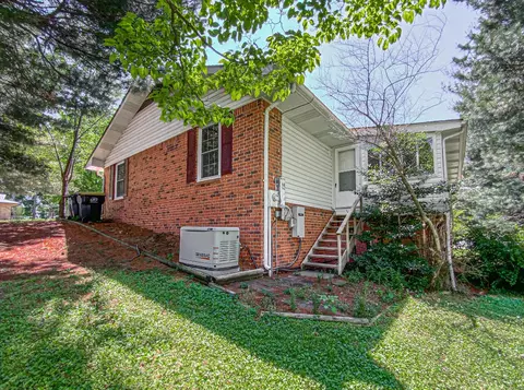 102 Chickadee St, Harrison, AR 72601 photo 7
