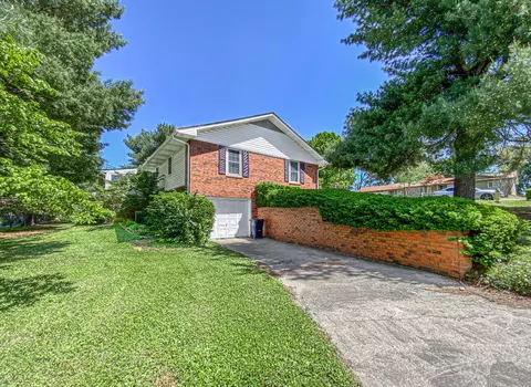 102 Chickadee St, Harrison, AR 72601 photo 4