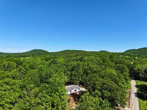 30 Co Rd 635, Berryville, AR 72616