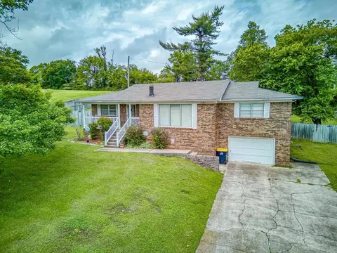 1007 W Bunn Ave, Harrison, AR 72601
