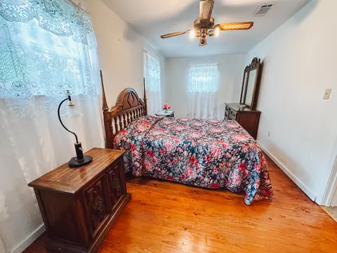 723 E Argyle, Harrison, AR 72601 photo 21