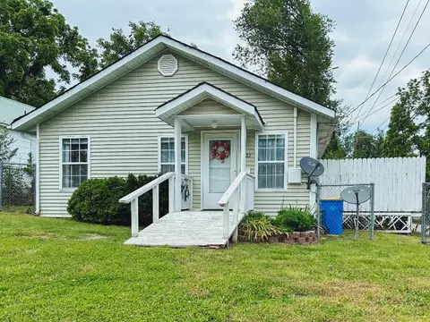 723 E Argyle, Harrison, AR 72601