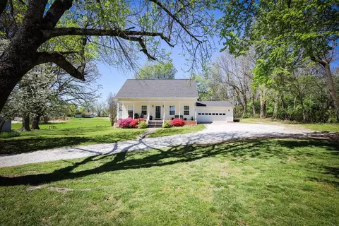 206 Coy St, Harrison, AR 72601