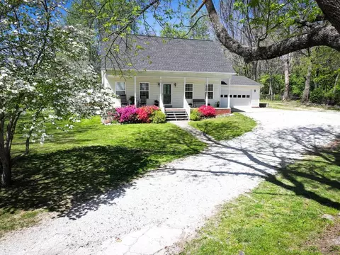 206 Coy St, Harrison, AR 72601 photo 3