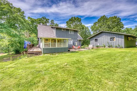 Exterior - 2811 N Harmon Rd, Harrison, AR 72601 photo 9 of 16