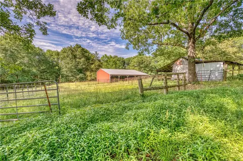 Exterior - 2811 N Harmon Rd, Harrison, AR 72601 photo 16 of 16