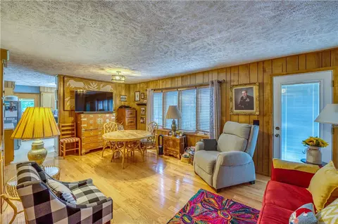 Living - 2811 N Harmon Rd, Harrison, AR 72601 photo 4 of 4