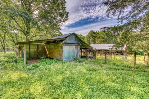 Exterior - 2811 N Harmon Rd, Harrison, AR 72601 photo 15 of 16