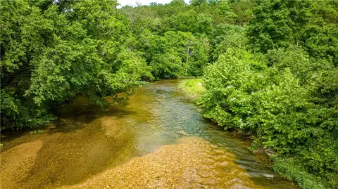 View/Area - 2811 N Harmon Rd, Harrison, AR 72601 photo 2 of 4