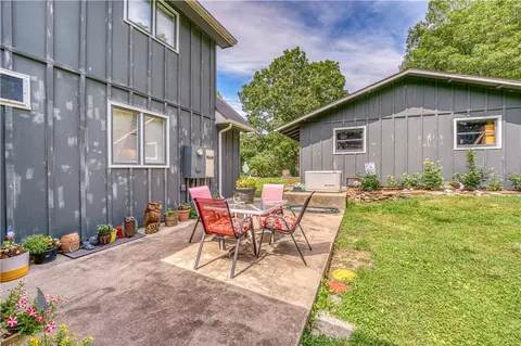 Exterior - 2811 N Harmon Rd, Harrison, AR 72601 photo 7 of 16
