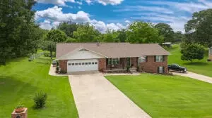 102 Ruble Rd, Harrison, AR 72601