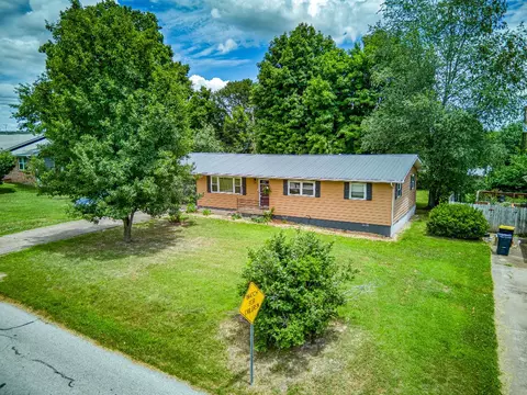 View/Area - 207 Glenview St, Harrison, AR 72601 photo 1 of 7
