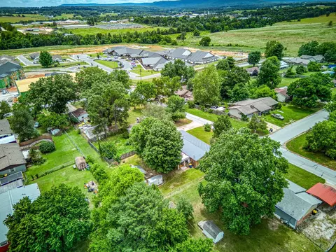 View/Area - 207 Glenview St, Harrison, AR 72601 photo 3 of 7