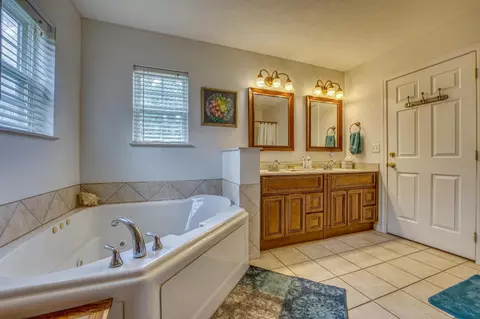 10447 Sutton Pl, Harrison, AR 72601 photo 10