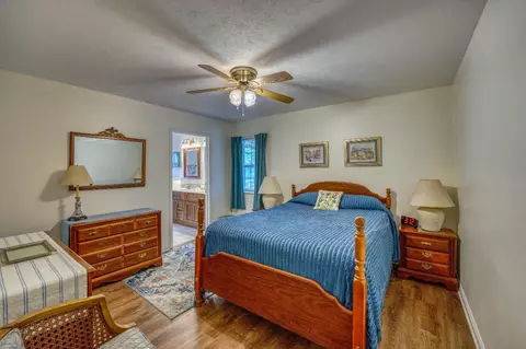 10447 Sutton Pl, Harrison, AR 72601 photo 8