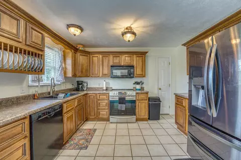 10447 Sutton Pl, Harrison, AR 72601 photo 5