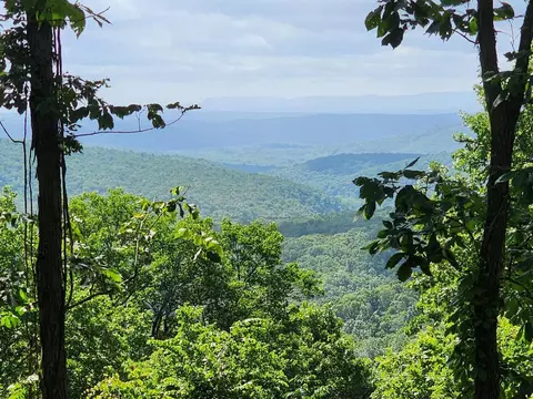 1083 Nc 2660, Compton, AR 72624