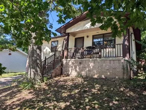 605 S Ash St, Harrison, AR 72601 photo 2