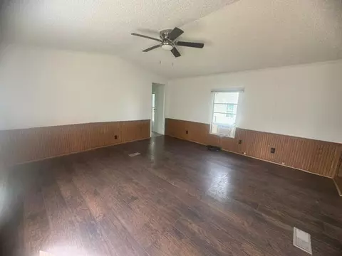 109 Maple St, Omaha, AR 72662
