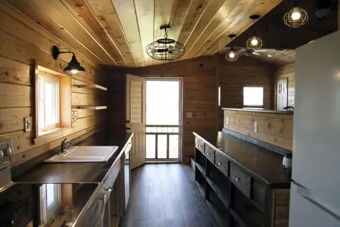 Kitchen - 7968 Ar 7, Jasper, AR 72641 photo 3 of 4