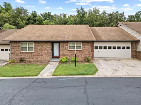 1720 Deer Run Dr, Harrison, AR 72601