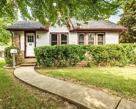 610 N Maple St, Harrison, AR 72601