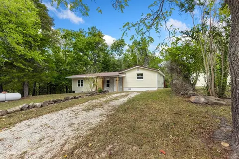 2554 Crow Ln, Harrison, AR 72601