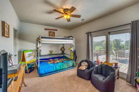 Bedroom - 2539 N Ridgeway Loop, Harrison, AR 72601 photo 4 of 4