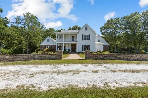 4469 Casey Ln, Harrison, AR 72601